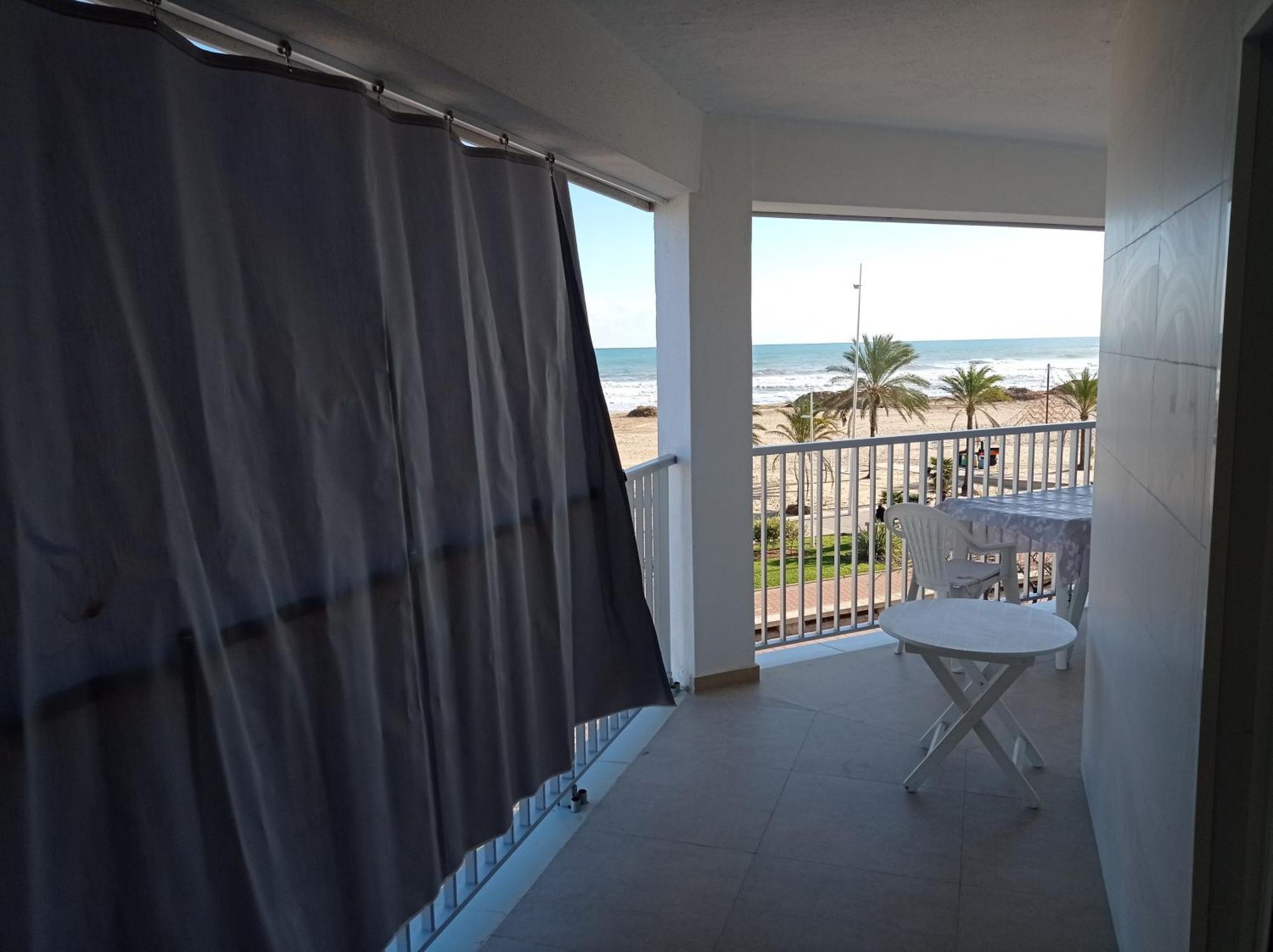 Apartamentos Bonaire 1ª Linea Wifi Solo Familias Serviplaya Gandía Cameră foto